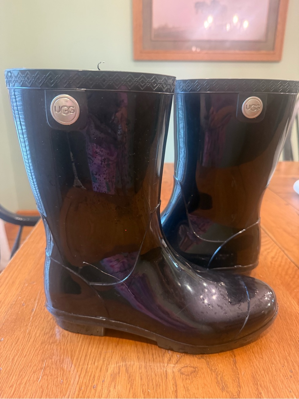 UGG women's Black Glossy Ugg Rain Boots